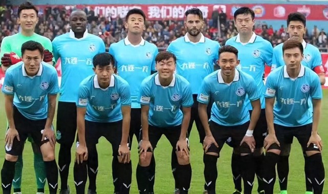 大连足球史上今天：2017年一方2-0梅州，冲超开门红，附球员评分