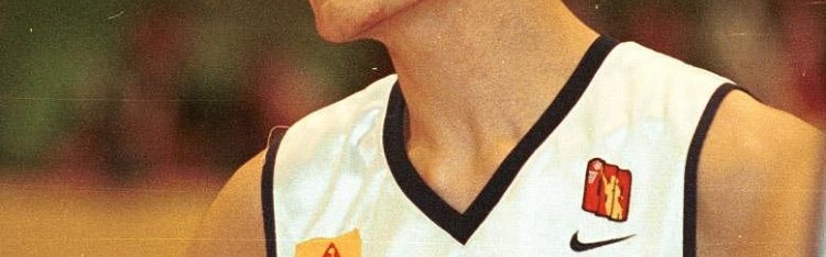 开云-24年前的今天：姚明总决赛砍20+20 CBA生涯季后赛12次&amp;历史第一